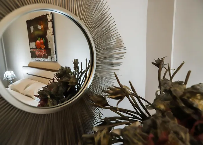 Erythrina #colony_deluxe_suite * سالونيك